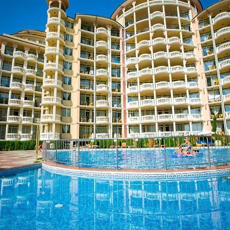 Andalucia Beach - Sea Viev Apartments Elenite Exterior foto